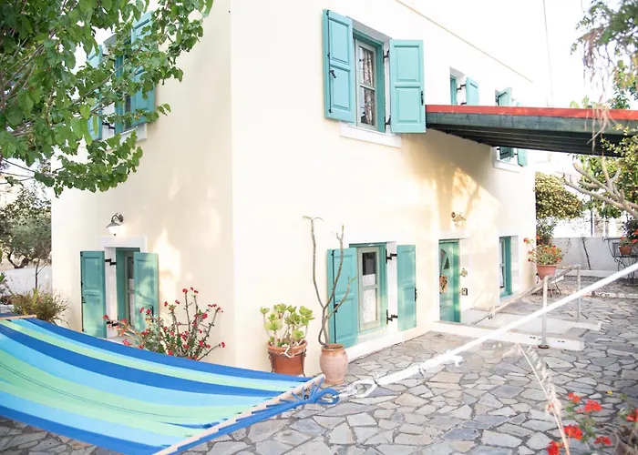 Kos Gaia Garden House بيت للعطل *