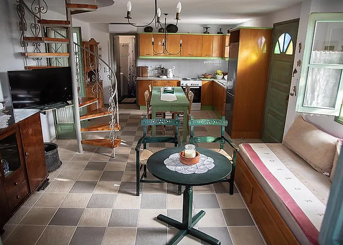 Kos Gaia Garden House 펜션